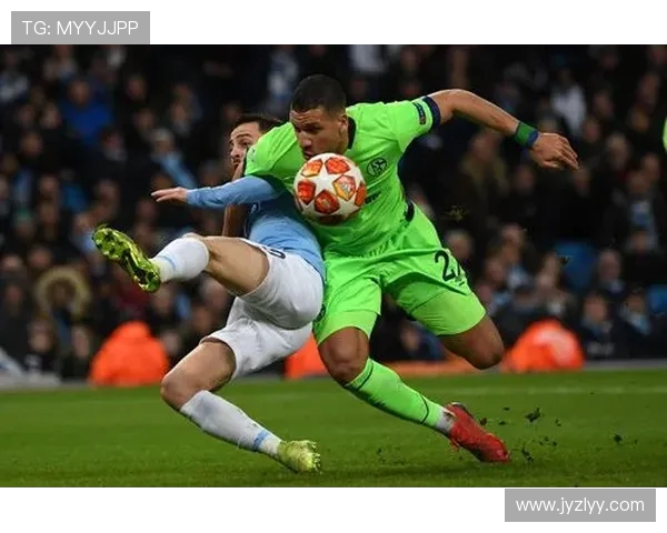 欧冠沙尔克对阵皇马比赛回顾：德西对决火药味十足