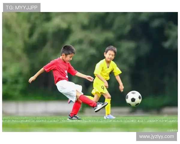 足球青训中的伤病预防，如何保障小球员的健康发展