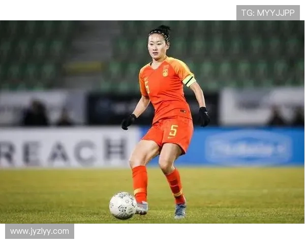 女足主力阵容解析吴海燕领衔后防线张琳艳边路助力进攻